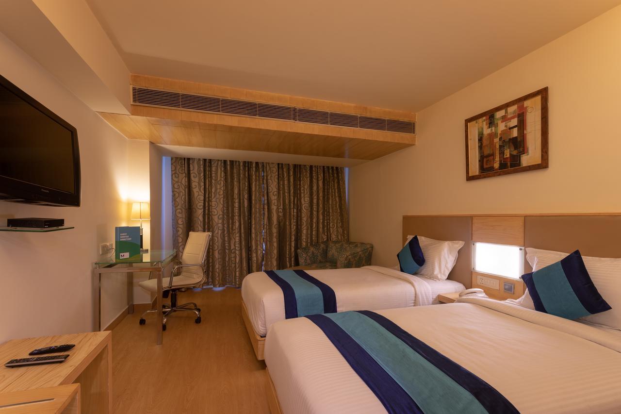Hotel Mint Park Maple Amritsar Buitenkant foto